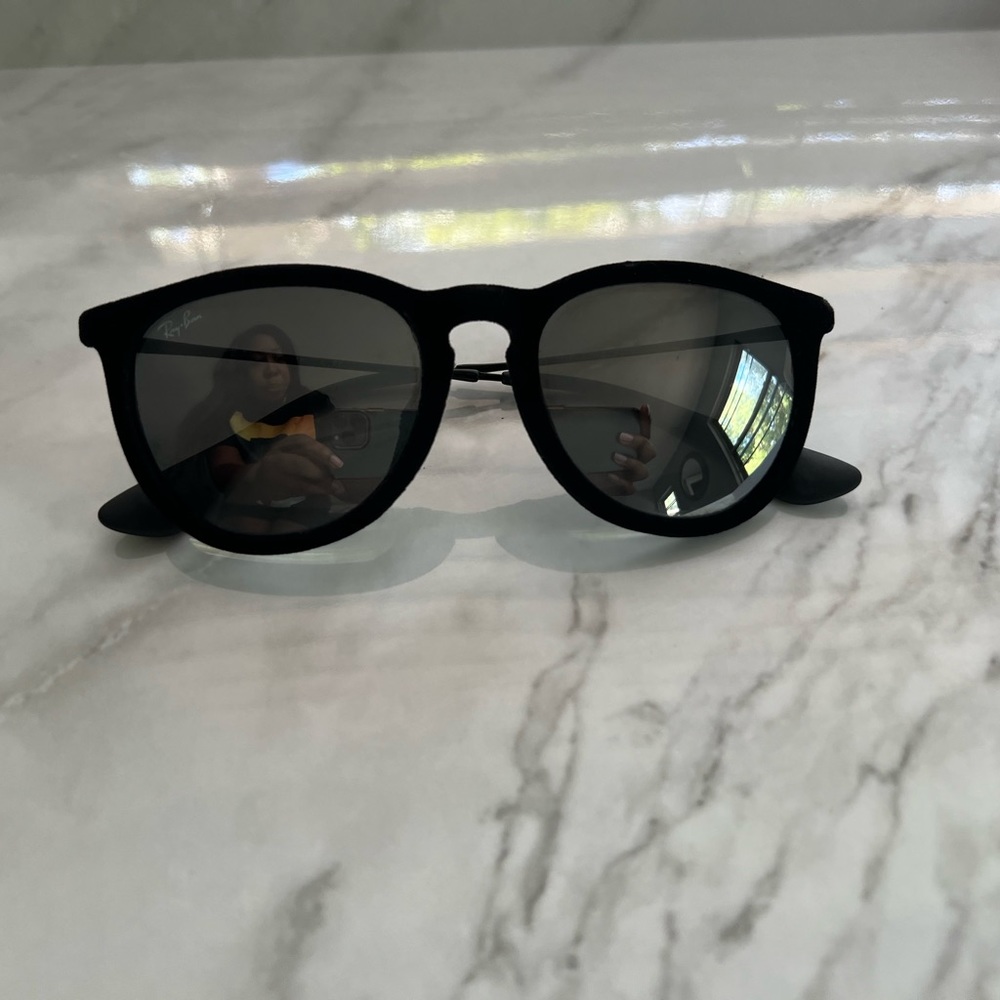 Ray-Bans - Picture 7 of 10